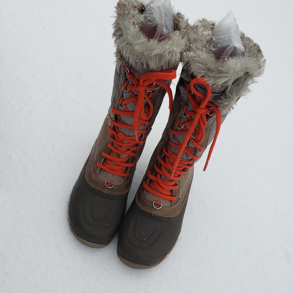 Winter Boots - Picture 6 of 6
